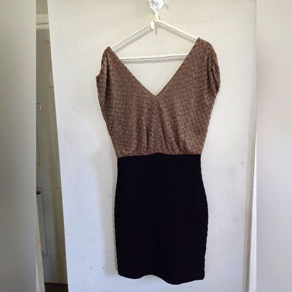 Express Dresses & Skirts - Vintage Express Dress Size XS Loose bodice, bodycon skirt